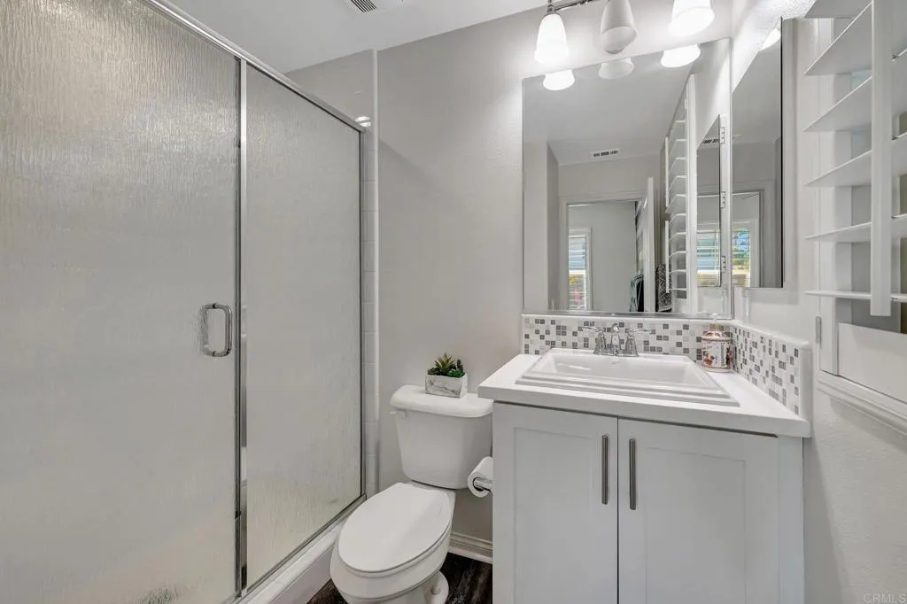 21408 Trail Ridge Drive, Escondido, California 92029 home-pic-25